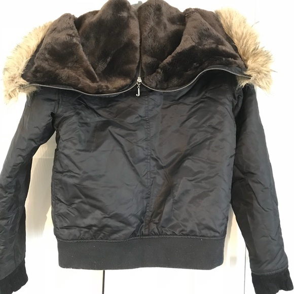 Juicy Jacket - Picture 6 of 8